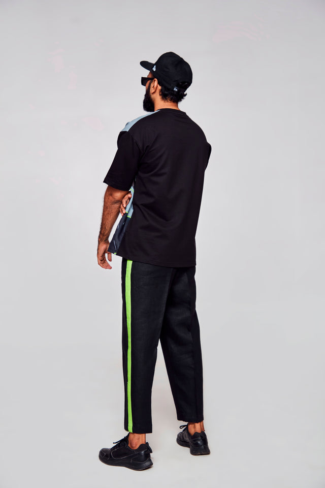 Black and Strap :Pure Linen Loose Tapered Fit Pant