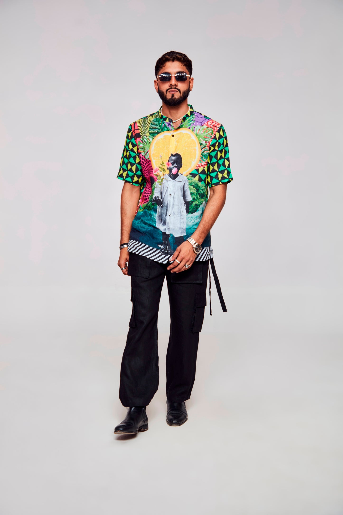 Techno Portrait : Connecting Worlds through Techno Vision - Pure Linen Short Sleeve Shirt