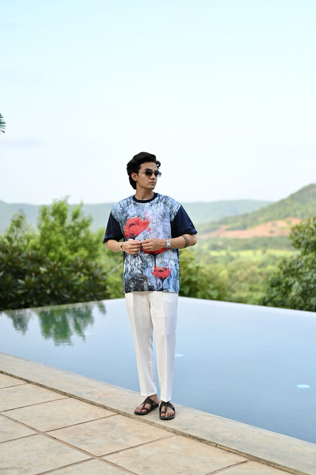 "Vibrant Symphony : A harmonious blend of blue and red Oversize Linen Tshirt"