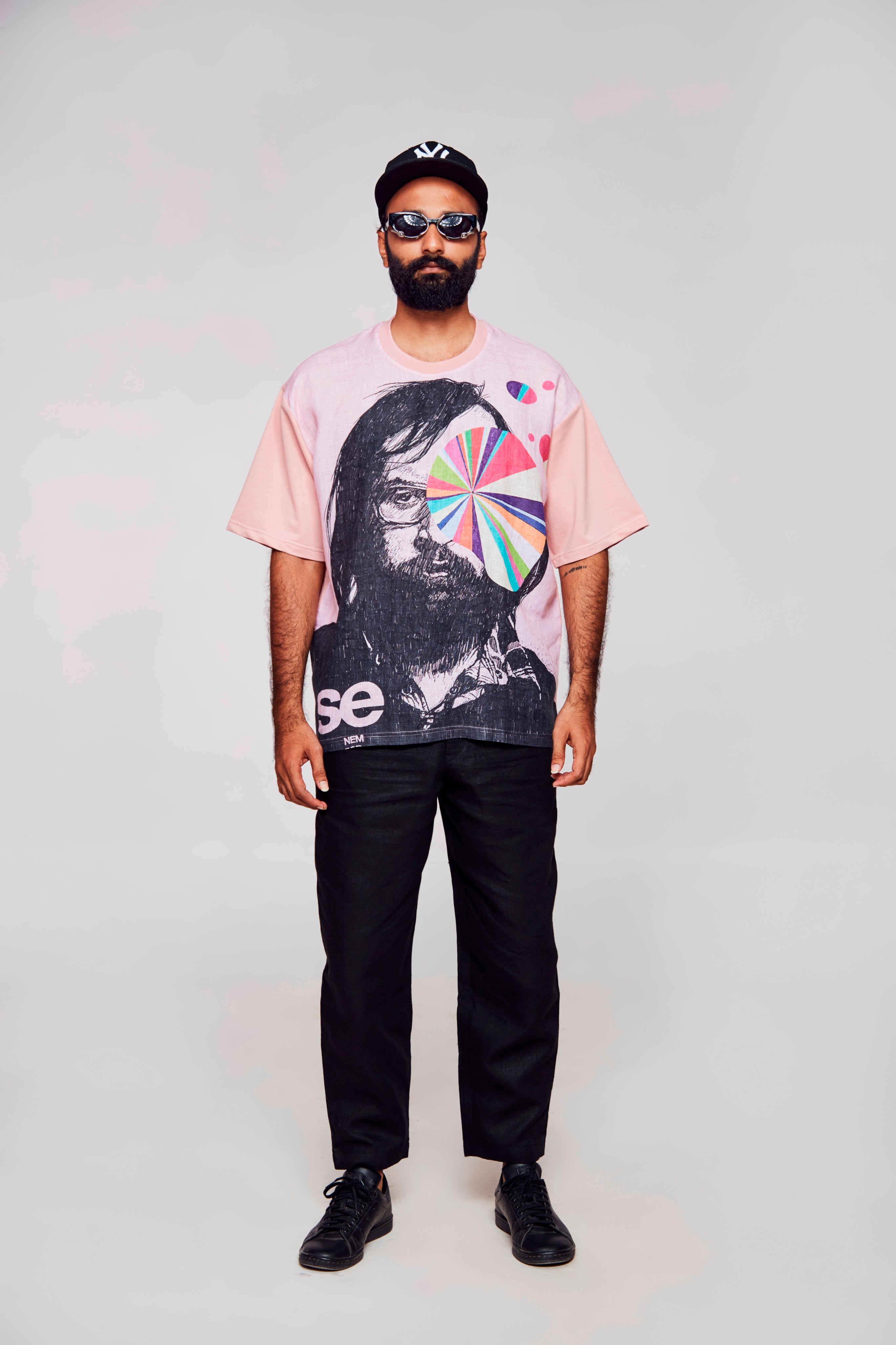 Whiskered Vision : Legendary Beardmanship - Oversize Linen Tshirt