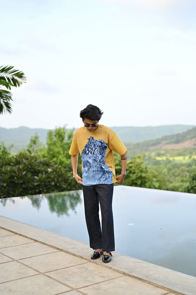 "Fearless Grizzy : Powerfull nature of 3D bear Oversize Linen Tshirt"