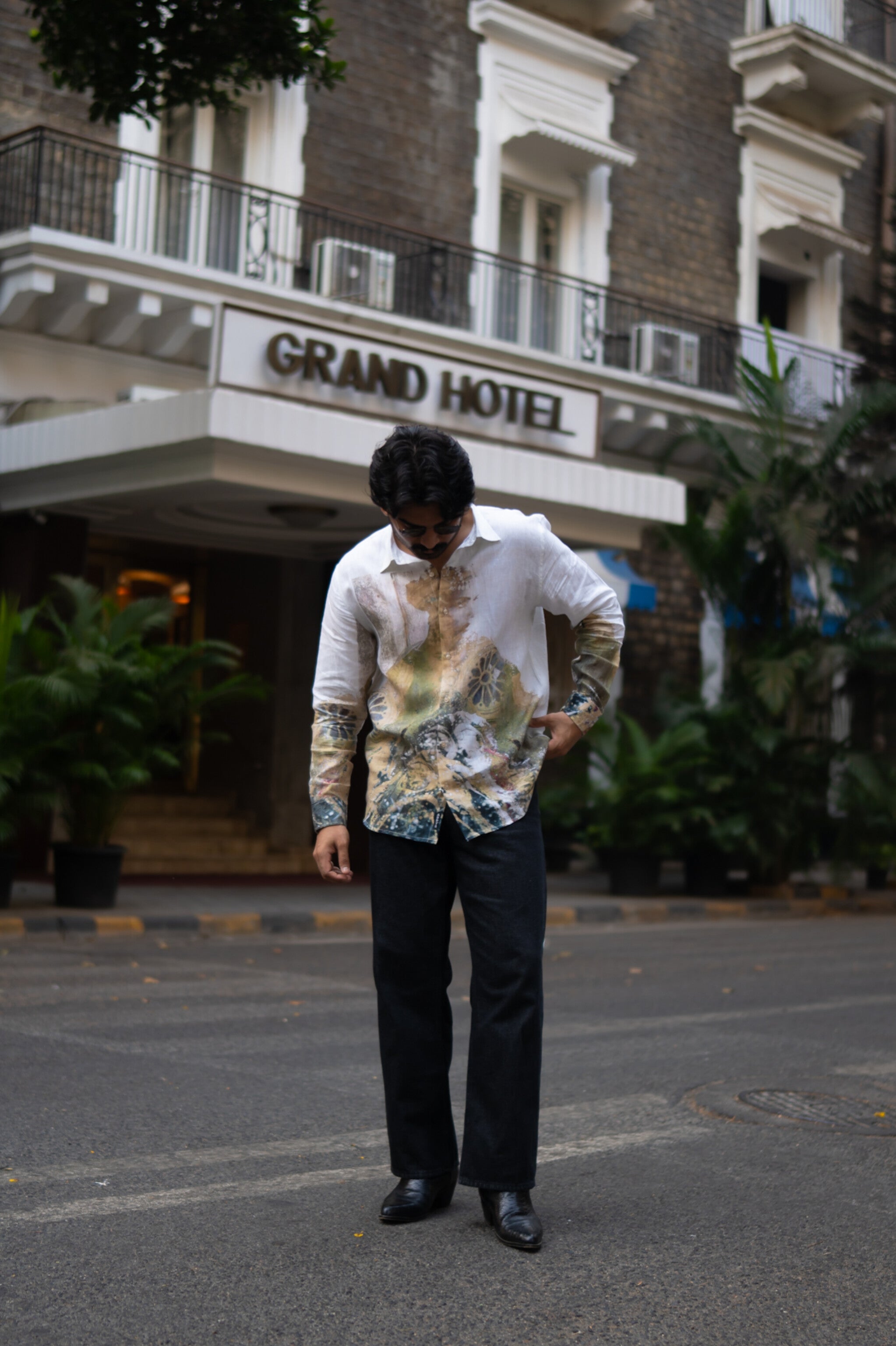 Stylish Mural Bloom Printed Pure Linen Shirt - AddysForMen®