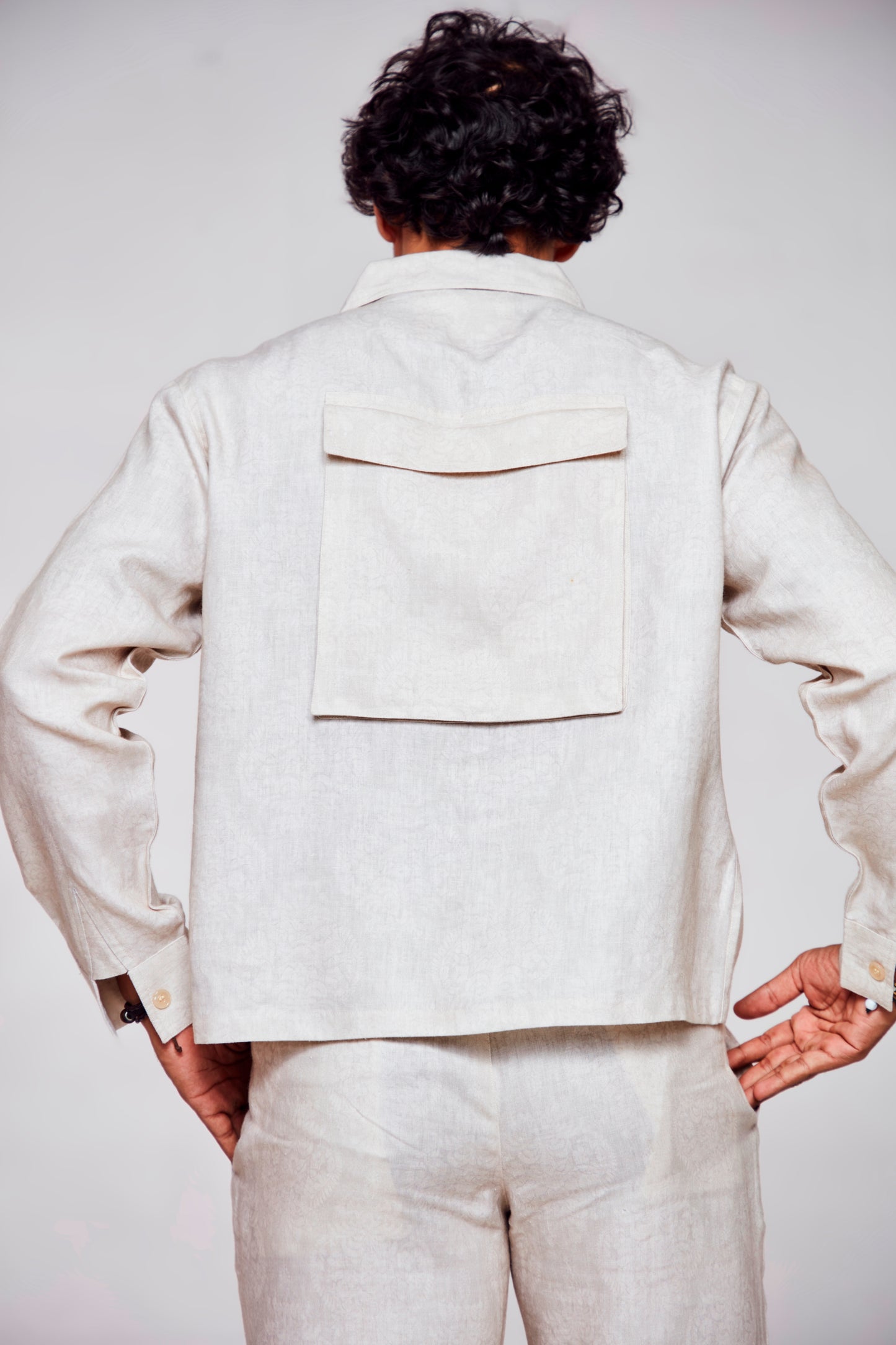 Enigmatic Vision : Pure Linen Crop Length Jacket