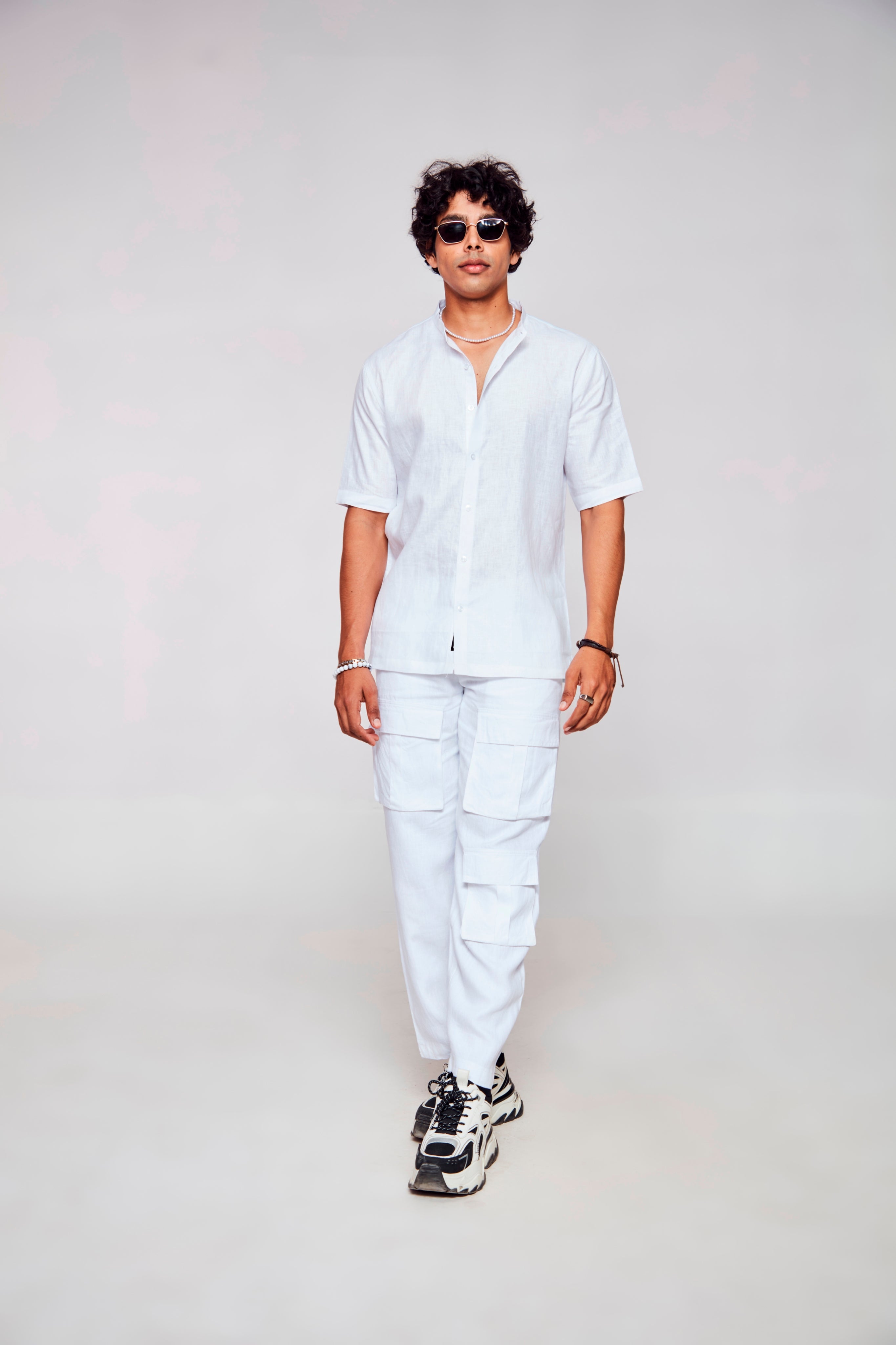 Tech Portrait : Connection to Human Creativity and Work - Pure Linen Short Sleeve Shirt